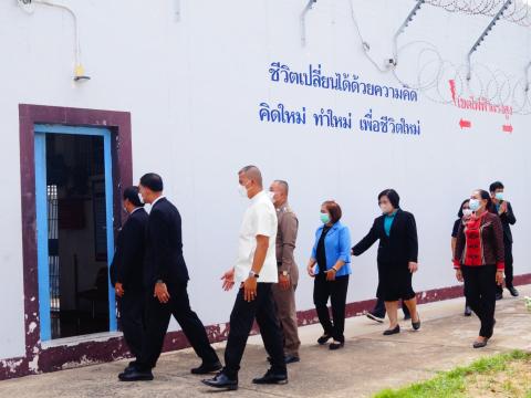ร่วมโครงการพัฒนาจิตใจผู้ต้องขัง