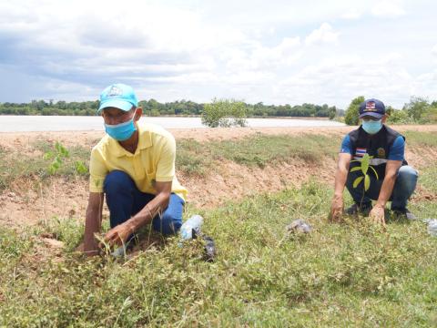 เข้าร่วมโครงการปลูกและอนุรักษ์พันธุ์ไม้ในใจคน (รุ่นที่ 2)