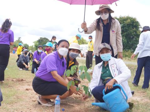 เข้าร่วมโครงการปลูกและอนุรักษ์พันธุ์ไม้ในใจคน (รุ่นที่ 2)