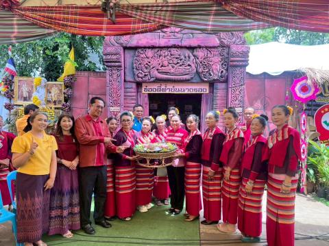 พิธีเปิดงานหนึ่งอำเภอหนึ่งงานประเพณี “เทศกาลกินขาหมูรสดี มะพร้าวเผาหมูสี ข้าวเม่ามากมี ของดีเมืองนางรอง” ประจำปี 2568